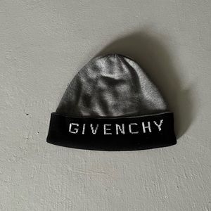 Givenchy Text Beanie